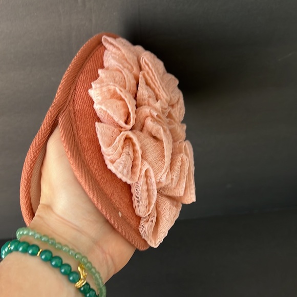 Bath Loofah Body Sponge Glove 3 pack NWOT - Picture 3 of 5